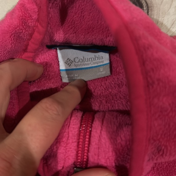 Girls Columbia zip up jacket - Picture 3 of 3